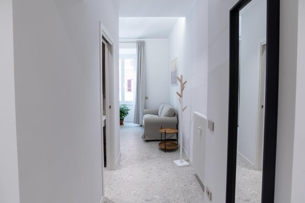White Home Suite And Rooms Rome Buitenkant foto