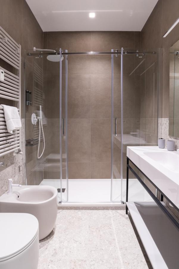 White Home Suite And Rooms Rome Buitenkant foto