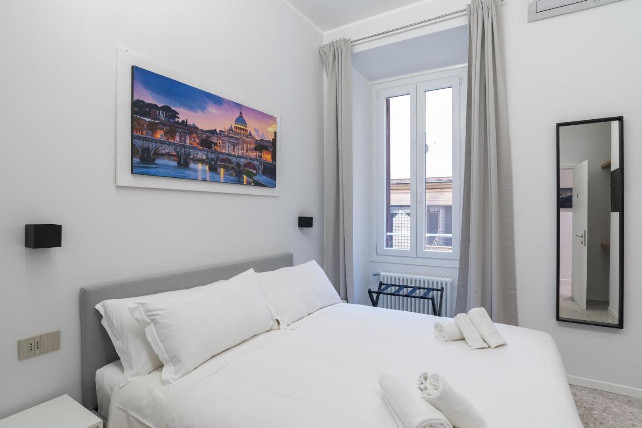 White Home Suite And Rooms Rome Buitenkant foto