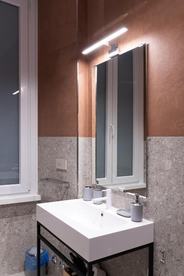 White Home Suite And Rooms Rome Buitenkant foto