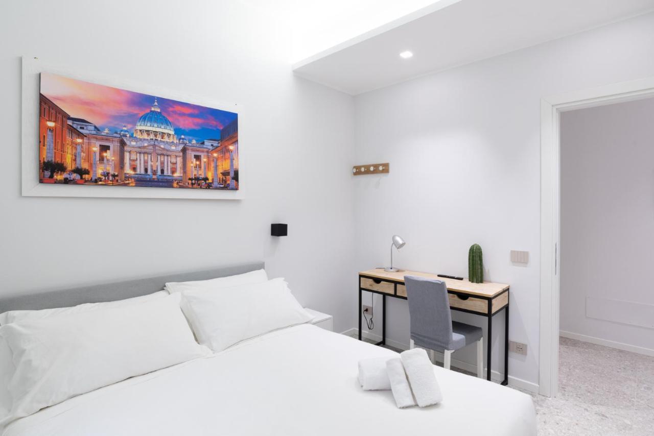 White Home Suite And Rooms Rome Buitenkant foto