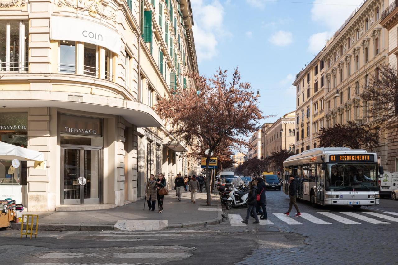 White Home Suite And Rooms Rome Buitenkant foto